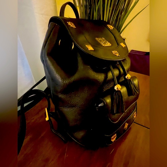 MCM studded backpack - Picture 2 of 14